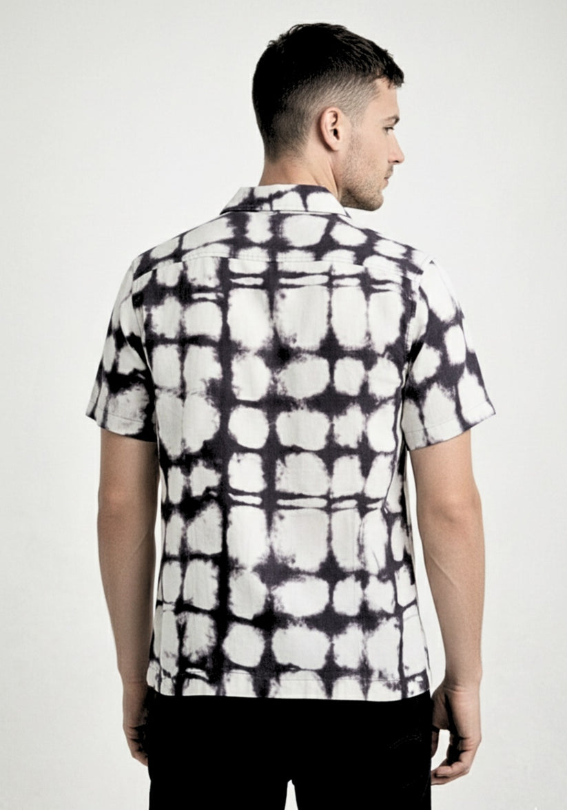 Monochrome Cuban Collar Print Shirt