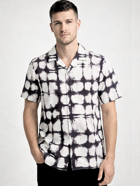 Monochrome Cuban Collar Print Shirt