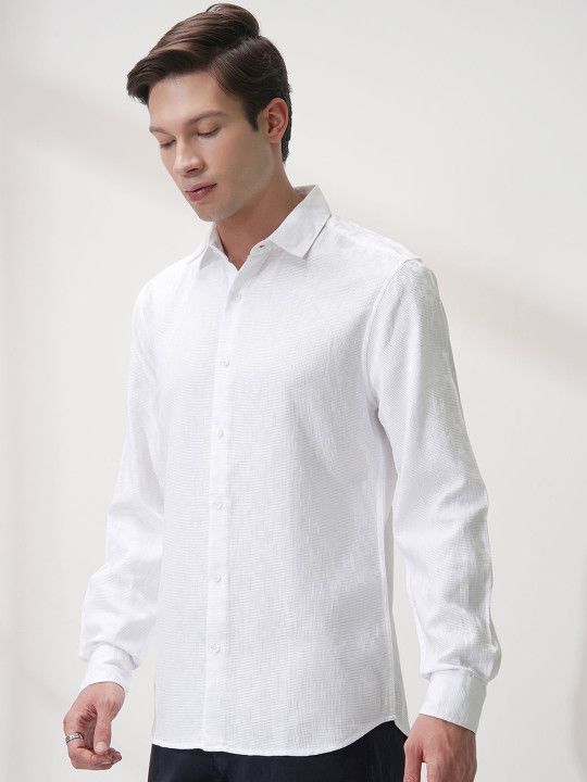 Highlander, Men Texture ComfortRelaxed Fit Casual Shirt